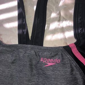 Speedo “Hydro Bra” Hot n Highlifting OnePiece